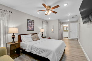 1217 E Ellicott St-22