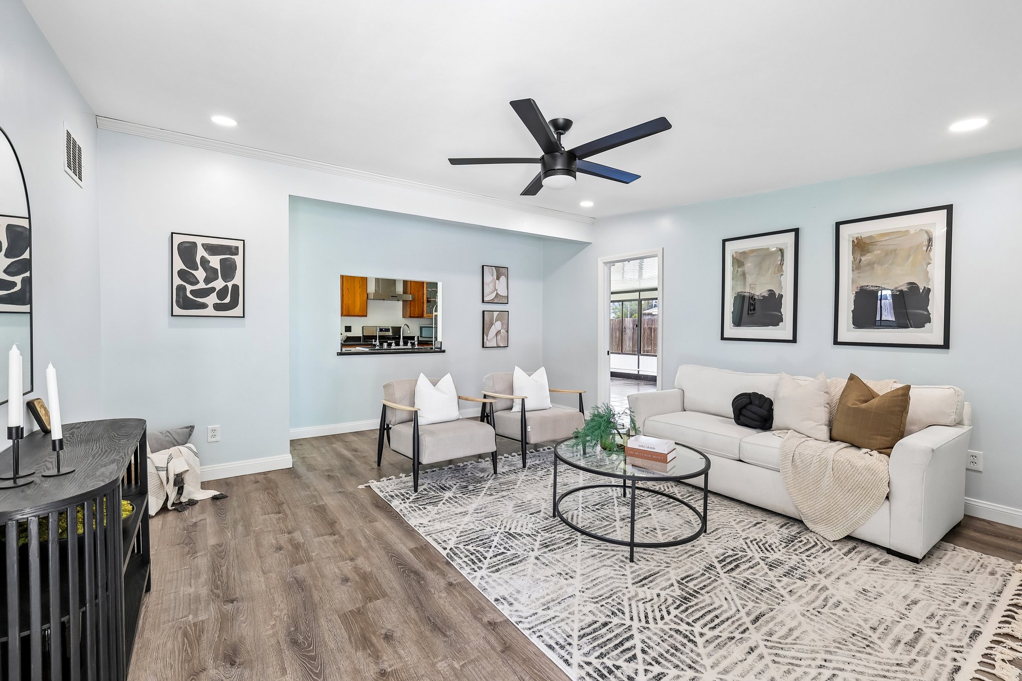 Holly Ave-S1105-006.jpg