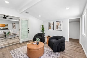 Holly Ave-S1105-010.jpg