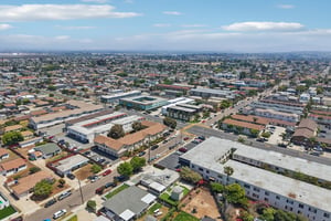 Holly Ave-S1105-054.jpg