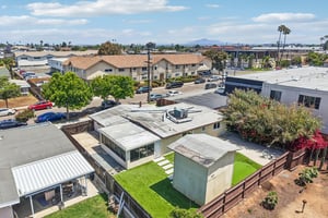 Holly Ave-S1105-055.jpg