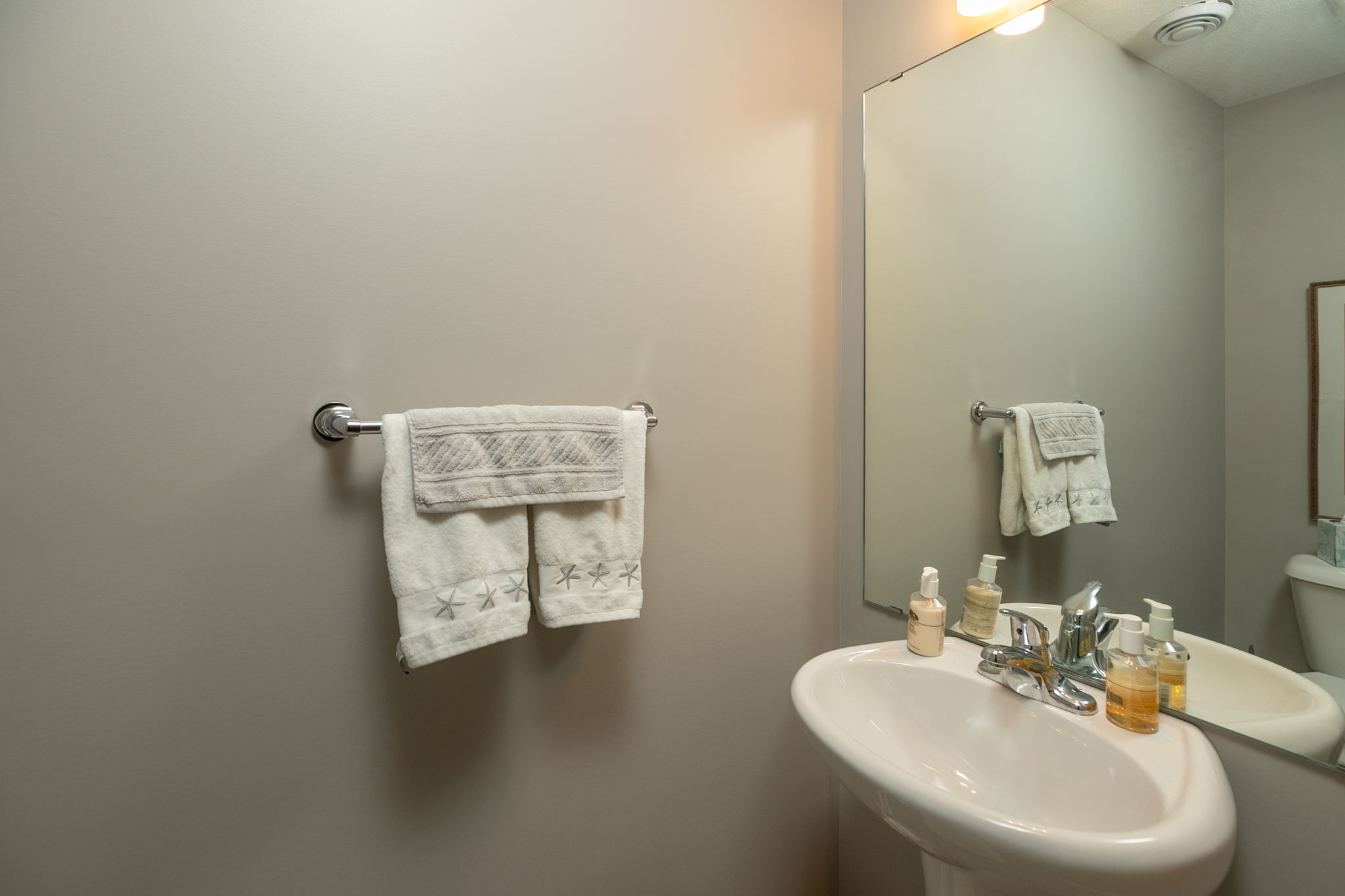19-Bathroom