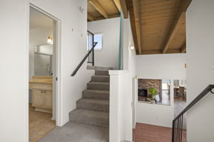  Photo 36