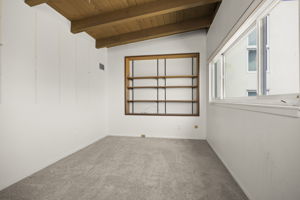  Photo 37