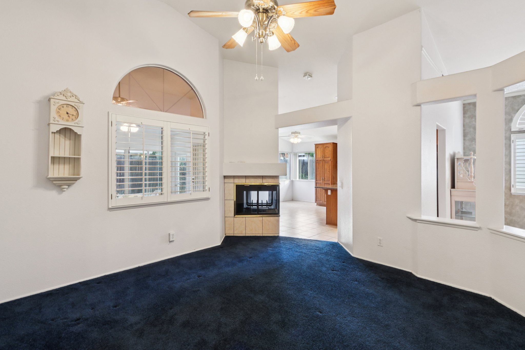 Marble Ct-S1501-009.jpg