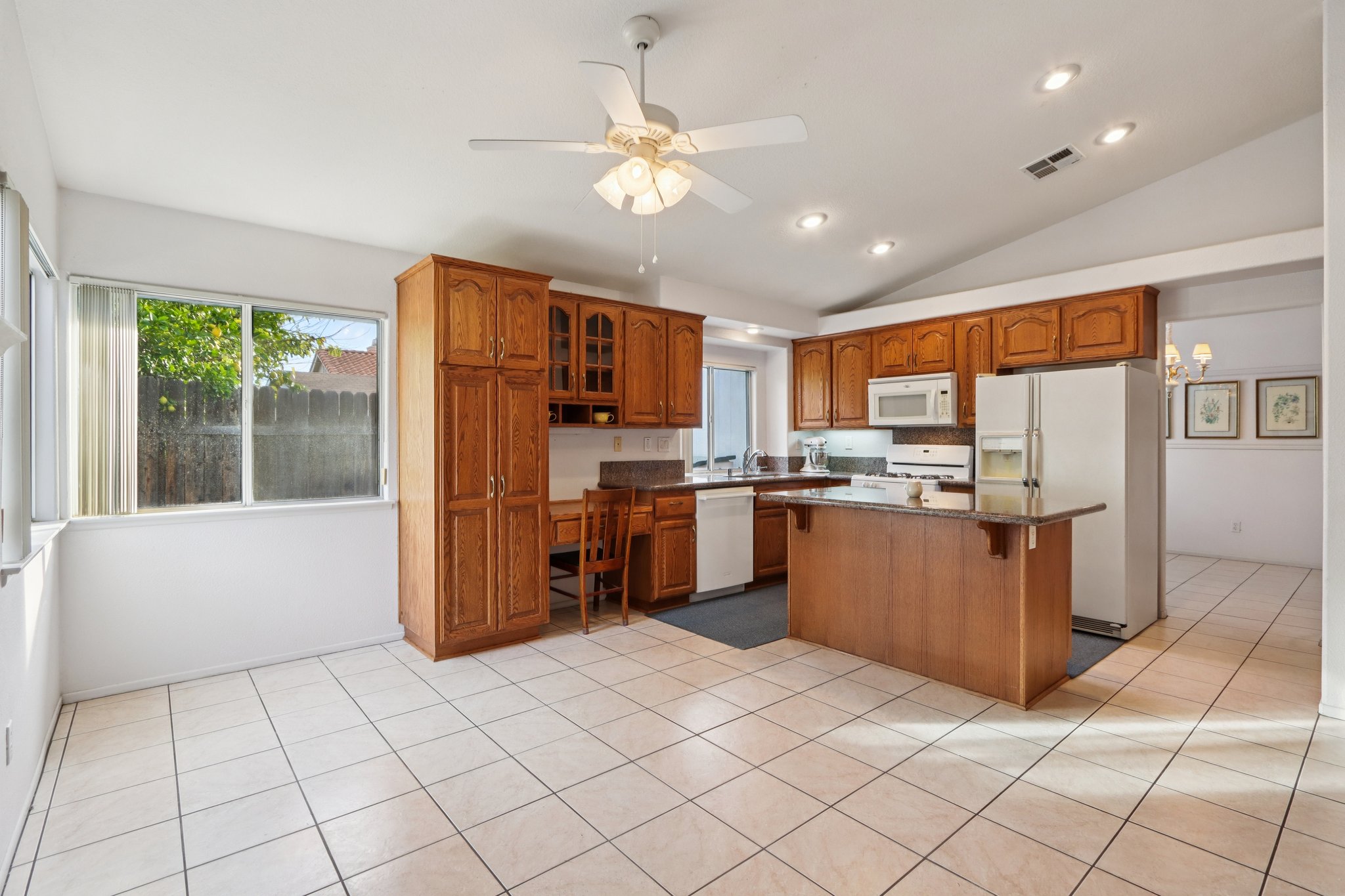 Marble Ct-S1501-014.jpg