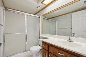 Marble Ct-S1501-025.jpg