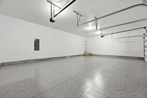 2V9A1441