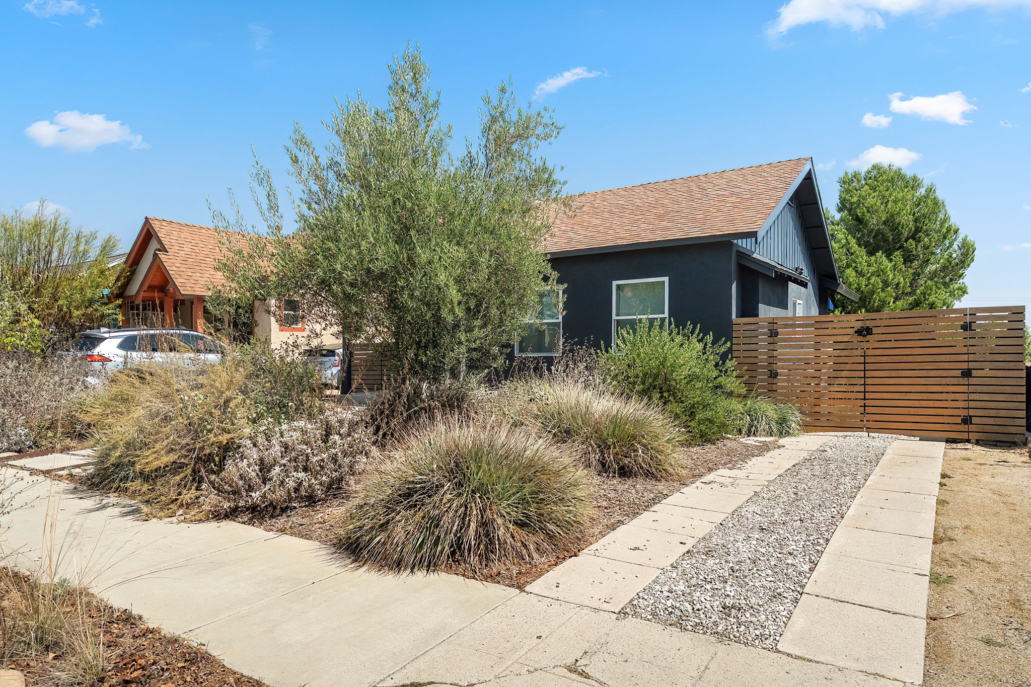 1218 N Park Avenue-3
