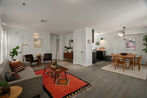 1218 N Park Avenue-7
