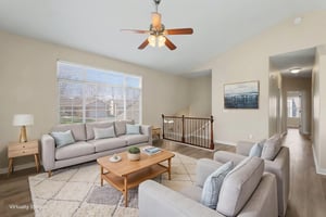 03_0H5A6123 virtually staged.jpeg