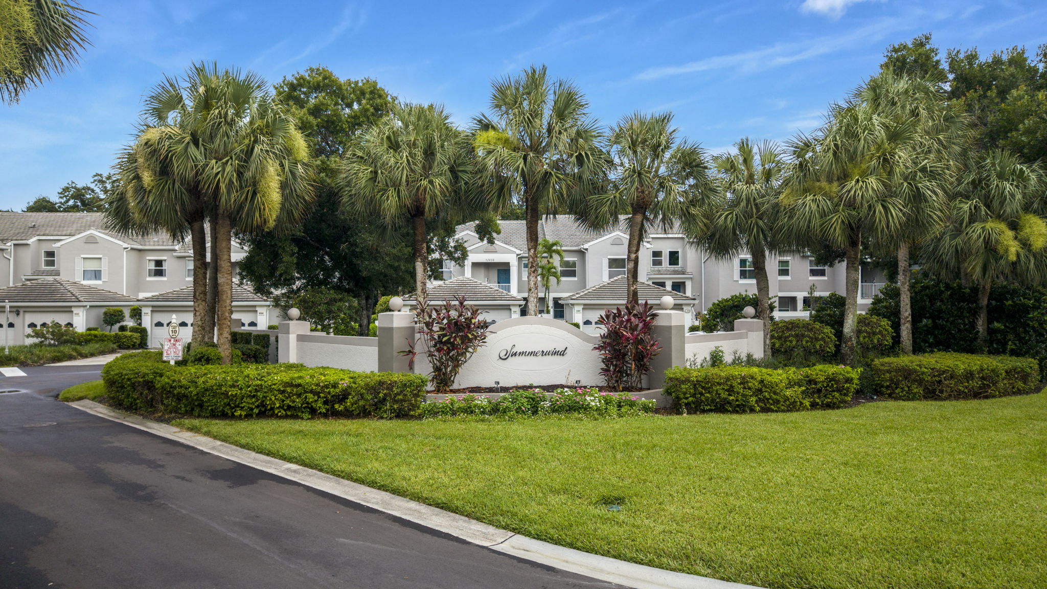 Highly Desired SWFL Location