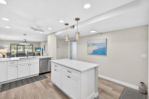 Kitchen 6