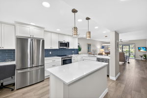Kitchen 7