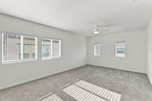 016_F8_12186 Grey Crow Cir