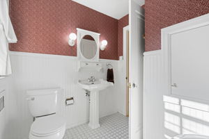  Photo 49