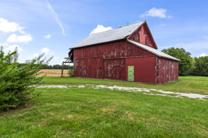 Barn