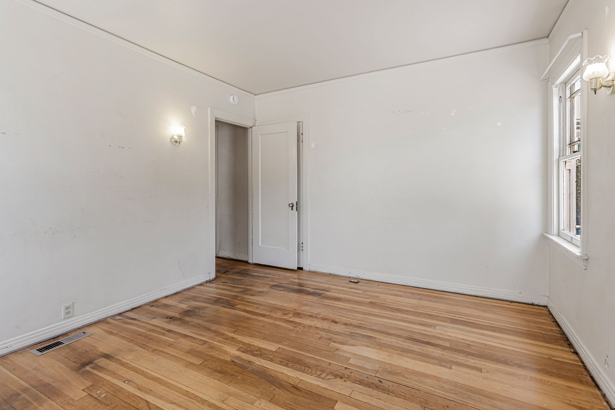 Gleaming Hardwood Flooring!