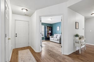 Rambling Rd-S0707-008.jpg