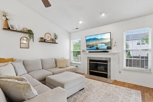 Rambling Rd-S0707-012.jpg