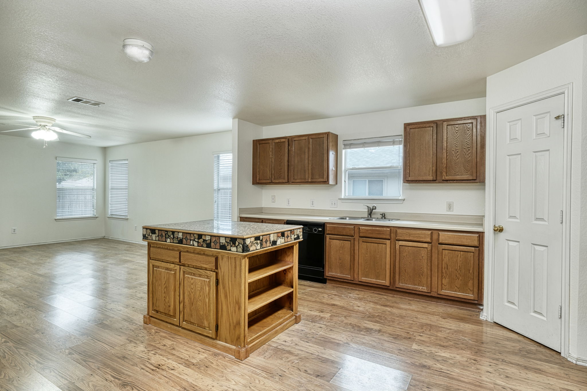 Kitchen/Family Room