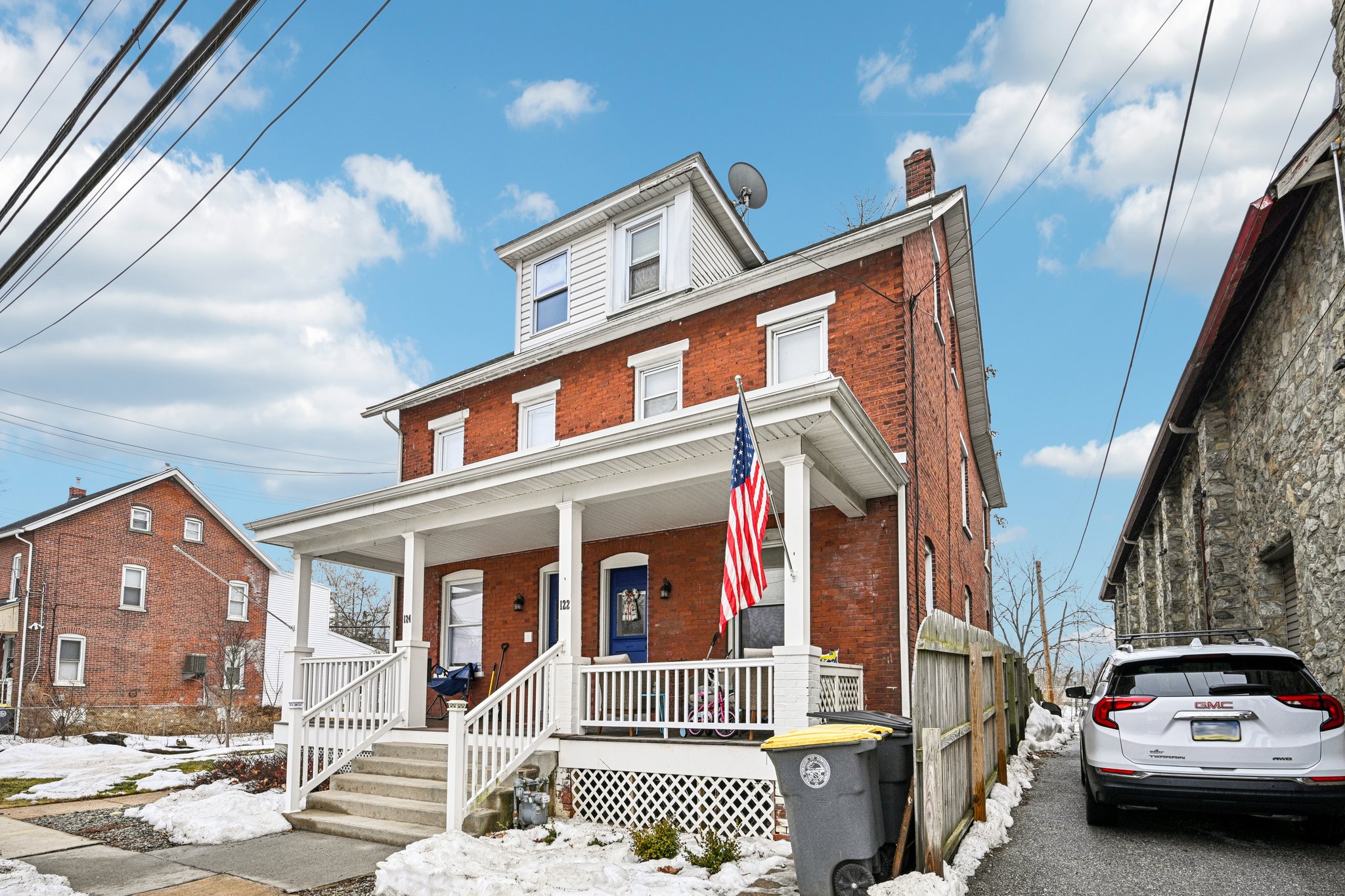 Brandywine Ave-S1802-003.jpg