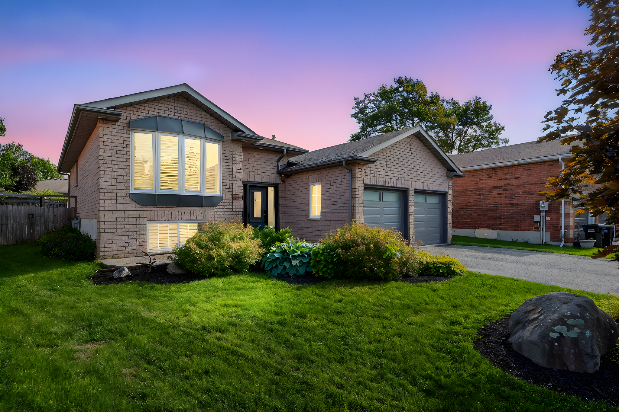 122 Emms Drive_101 day to dusk.jpeg