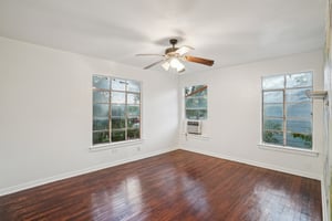 Fordham Ave-S2509-015.jpg