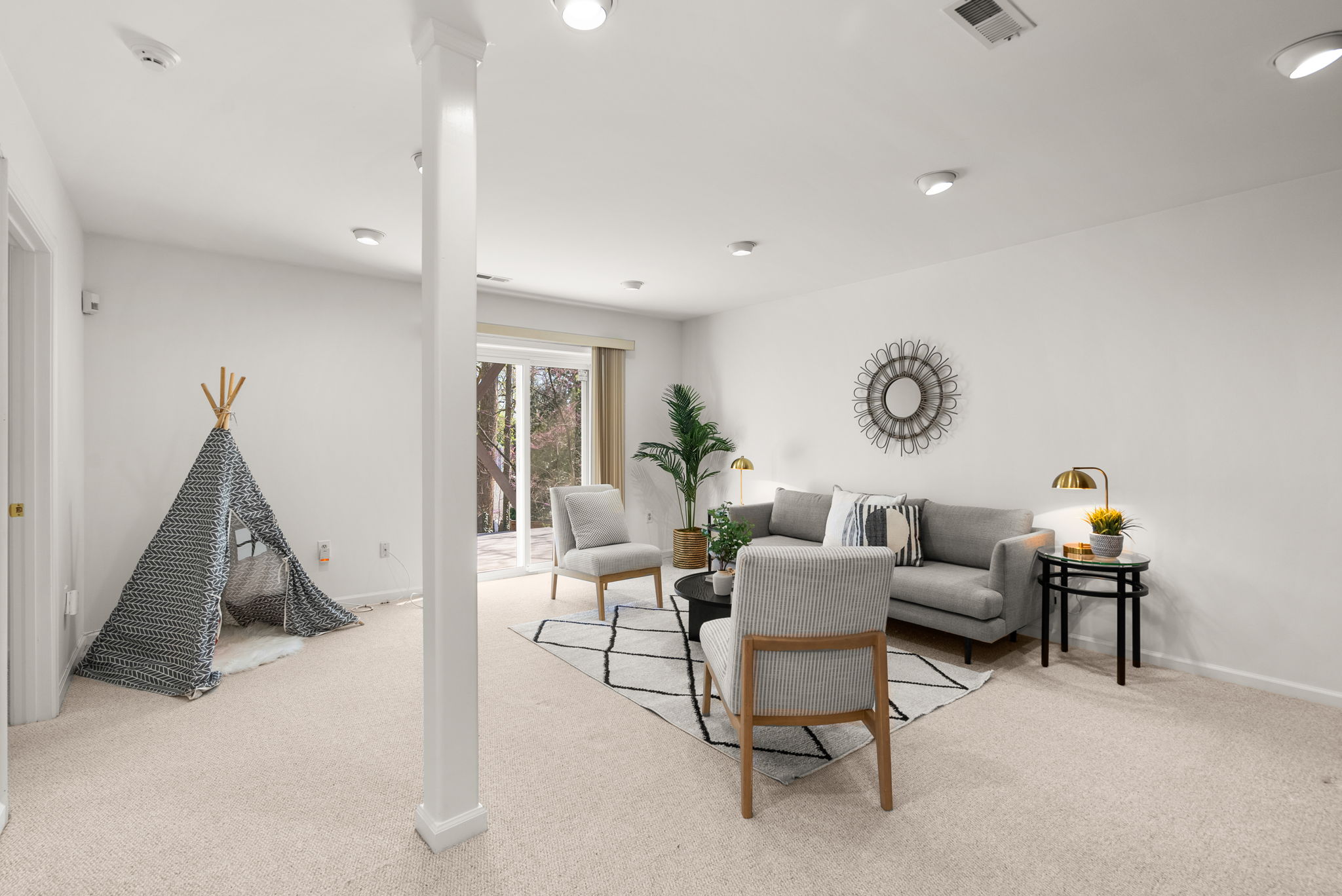 29. 122 Hamilton Ave