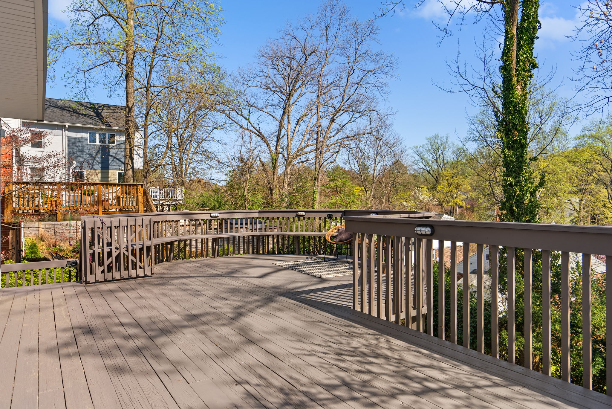 36. 122 Hamilton Ave