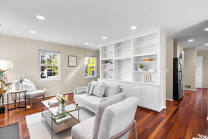 09. 122 Hamilton Ave