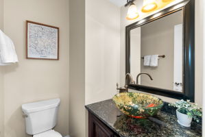 18. 122 Hamilton Ave