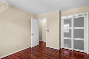 25. 122 Hamilton Ave