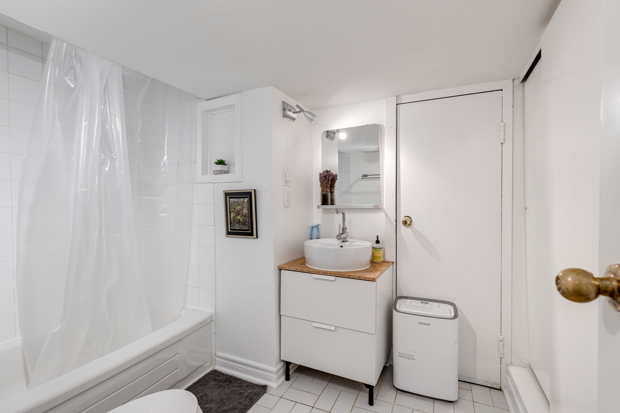 Toronto property showcase — delivered property photograph 58