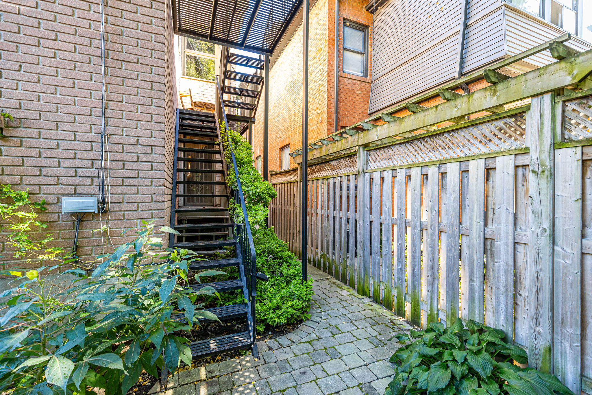 Toronto property showcase — delivered property photograph 46