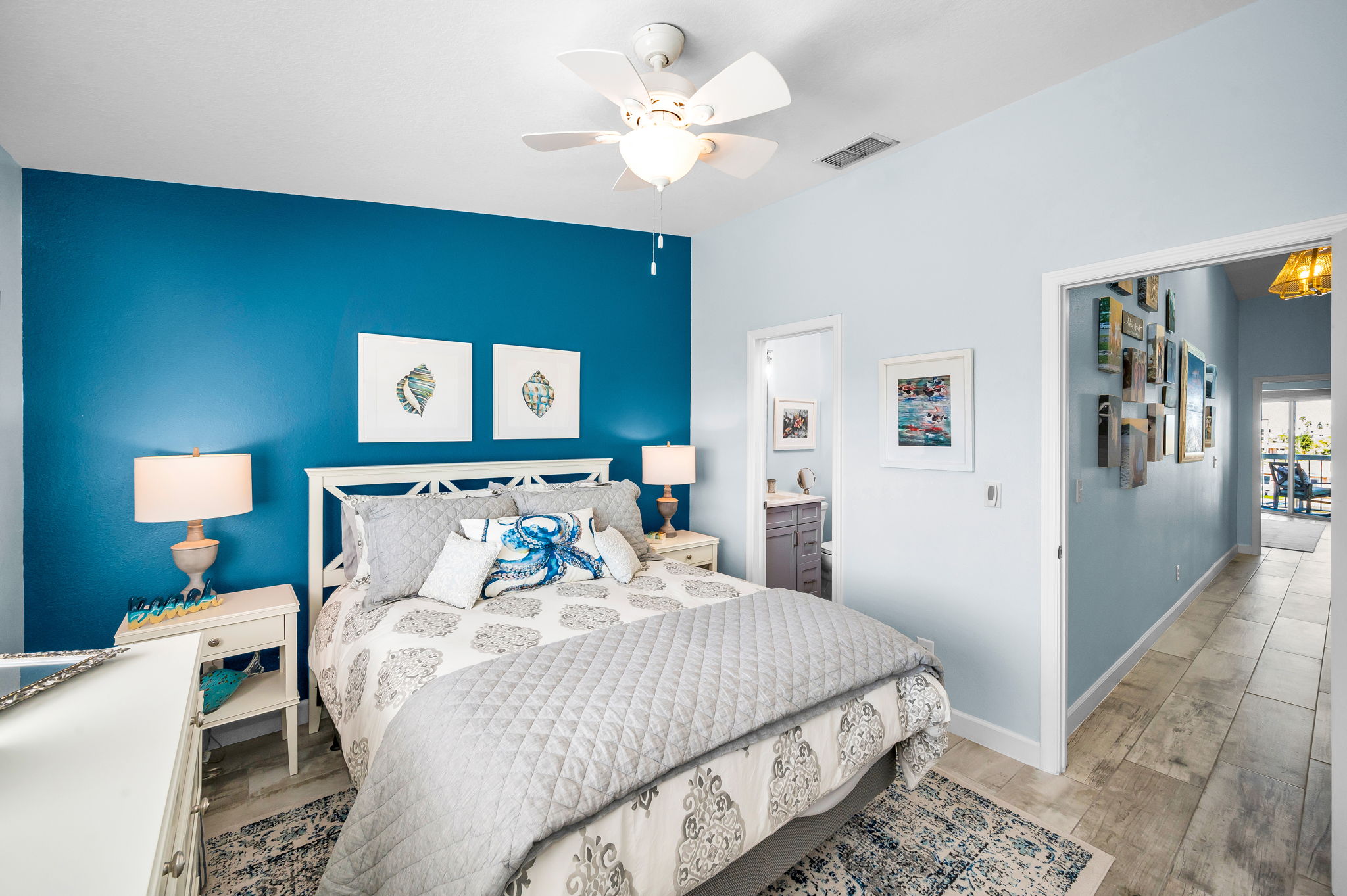 Upper Level Guest Bedroom2d