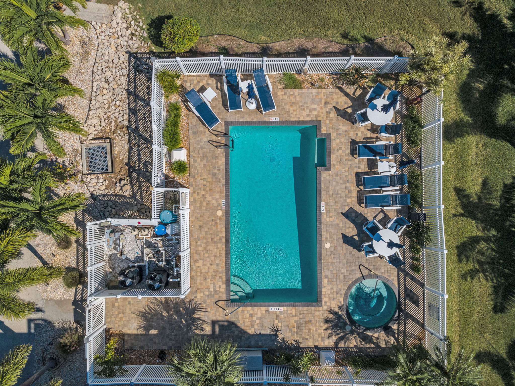 Pool7