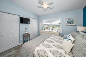 Upper Level Guest Bedroom2b
