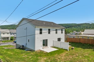 N 2nd St-S0108-043.jpg