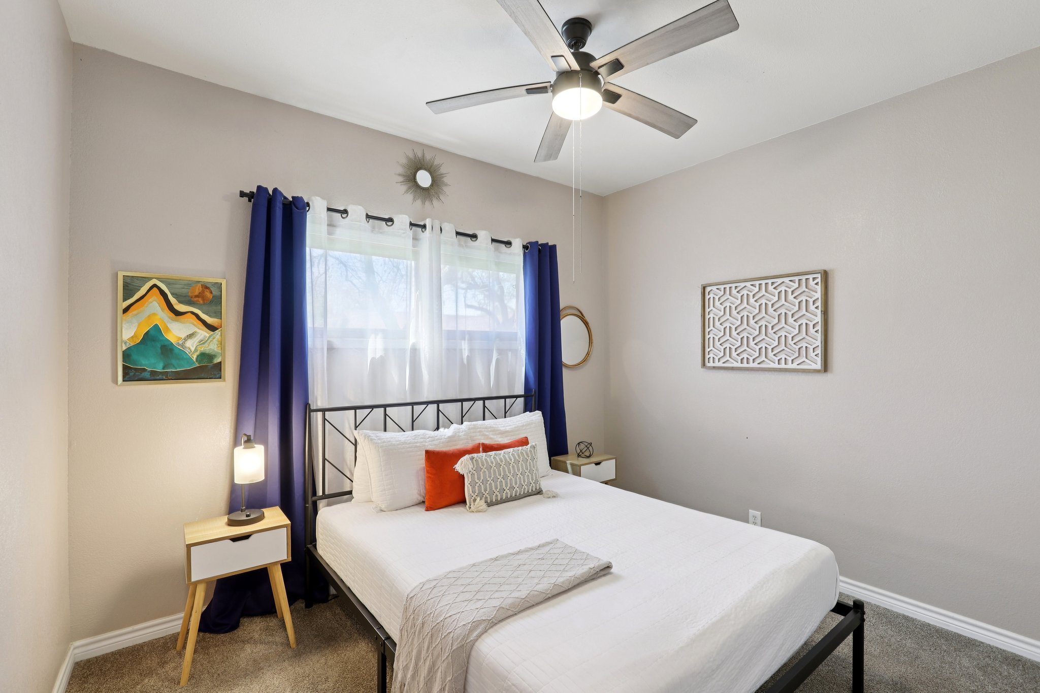 Nueces Ln-S1303-033.jpg