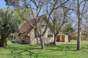 Nueces Ln-S1303-004.jpg