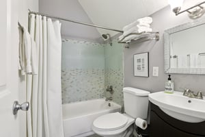 Nueces Ln-S1303-045.jpg