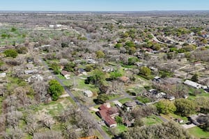 Nueces Ln-S1303-068.jpg