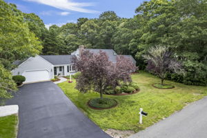 122 Oakmont Dr Barnstable MA-1