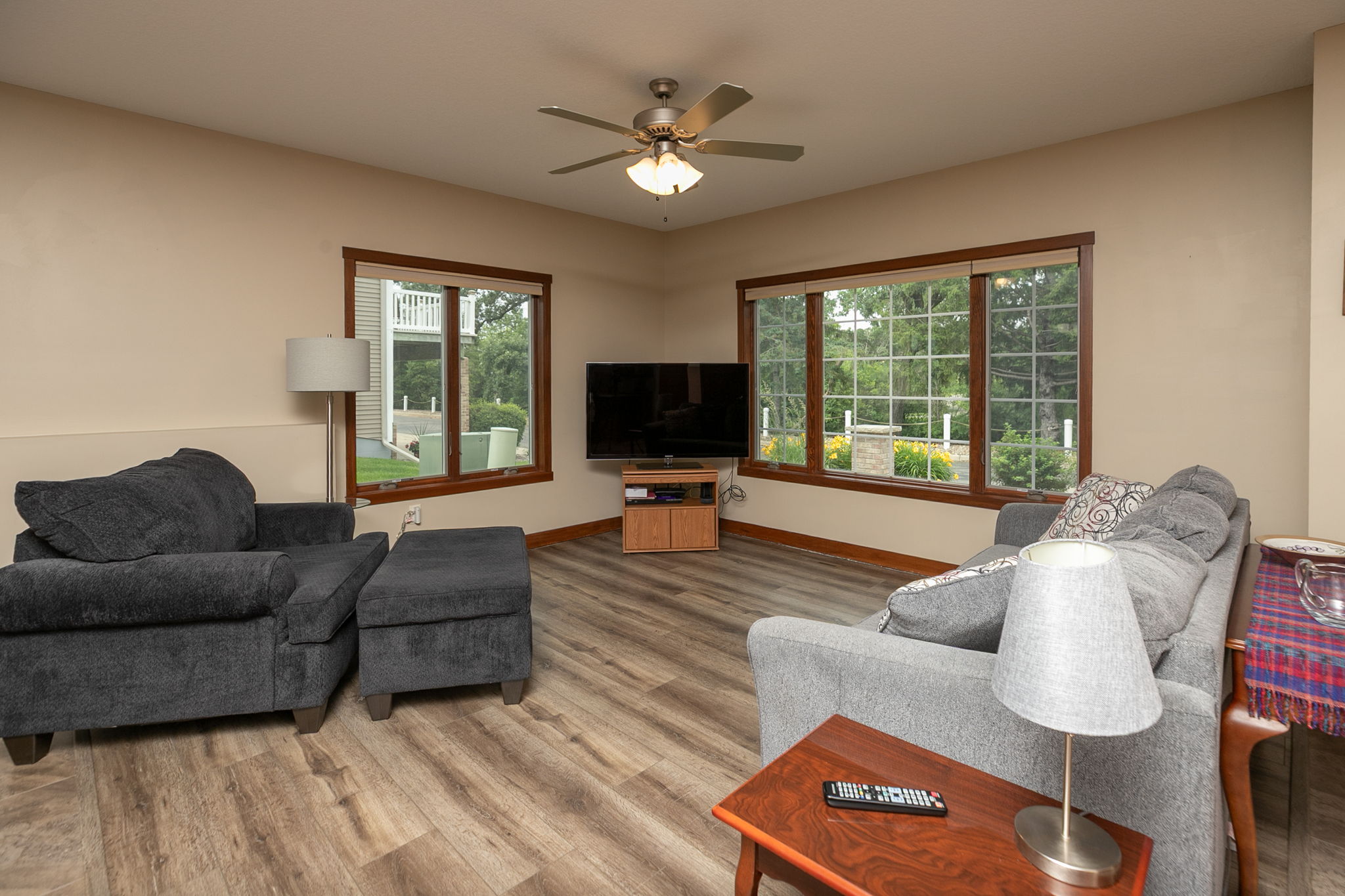 04-Living Room