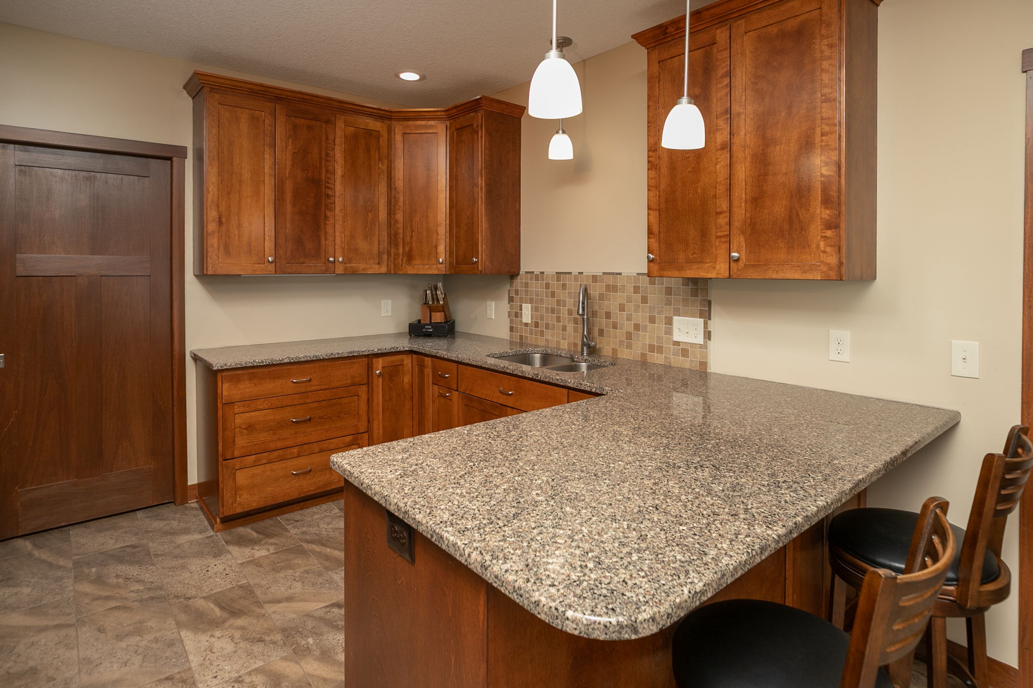 11-Kitchen