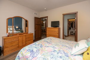 17-Primary Bedroom