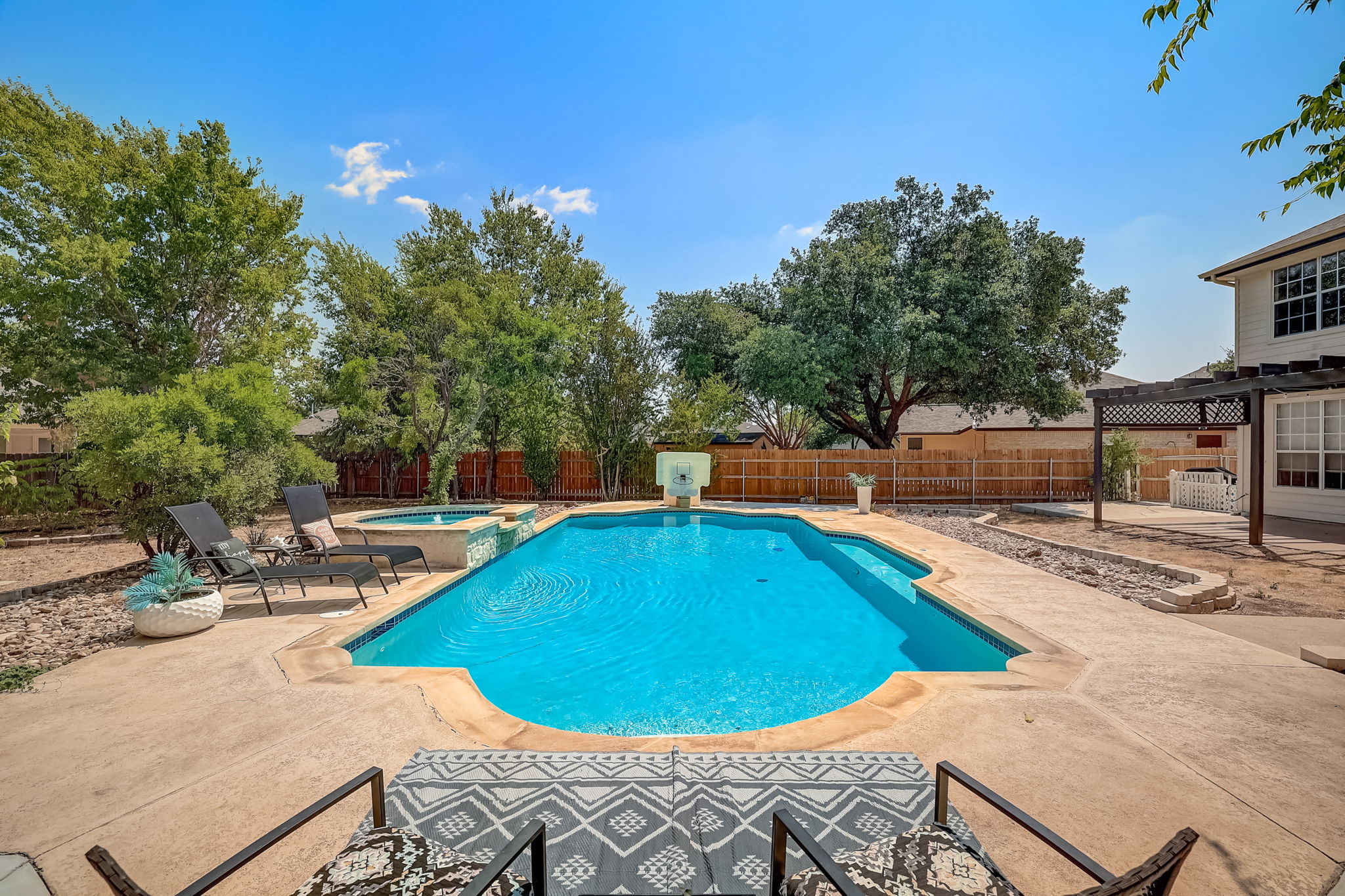  River Park Cove-047