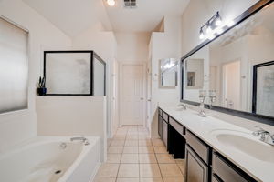  River Park Cove-038
