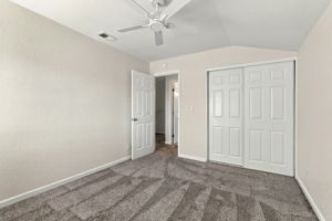 027_F8_122 Stratford St